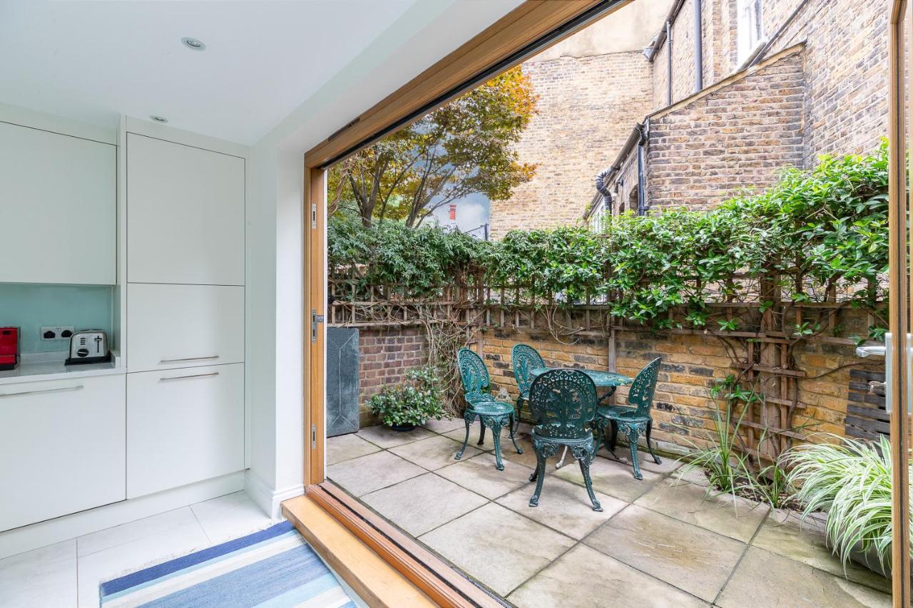Joivy Stunning 3 Bed, 2 Bath House With Garden And Rooftop Terrace Lägenhet London Exteriör bild