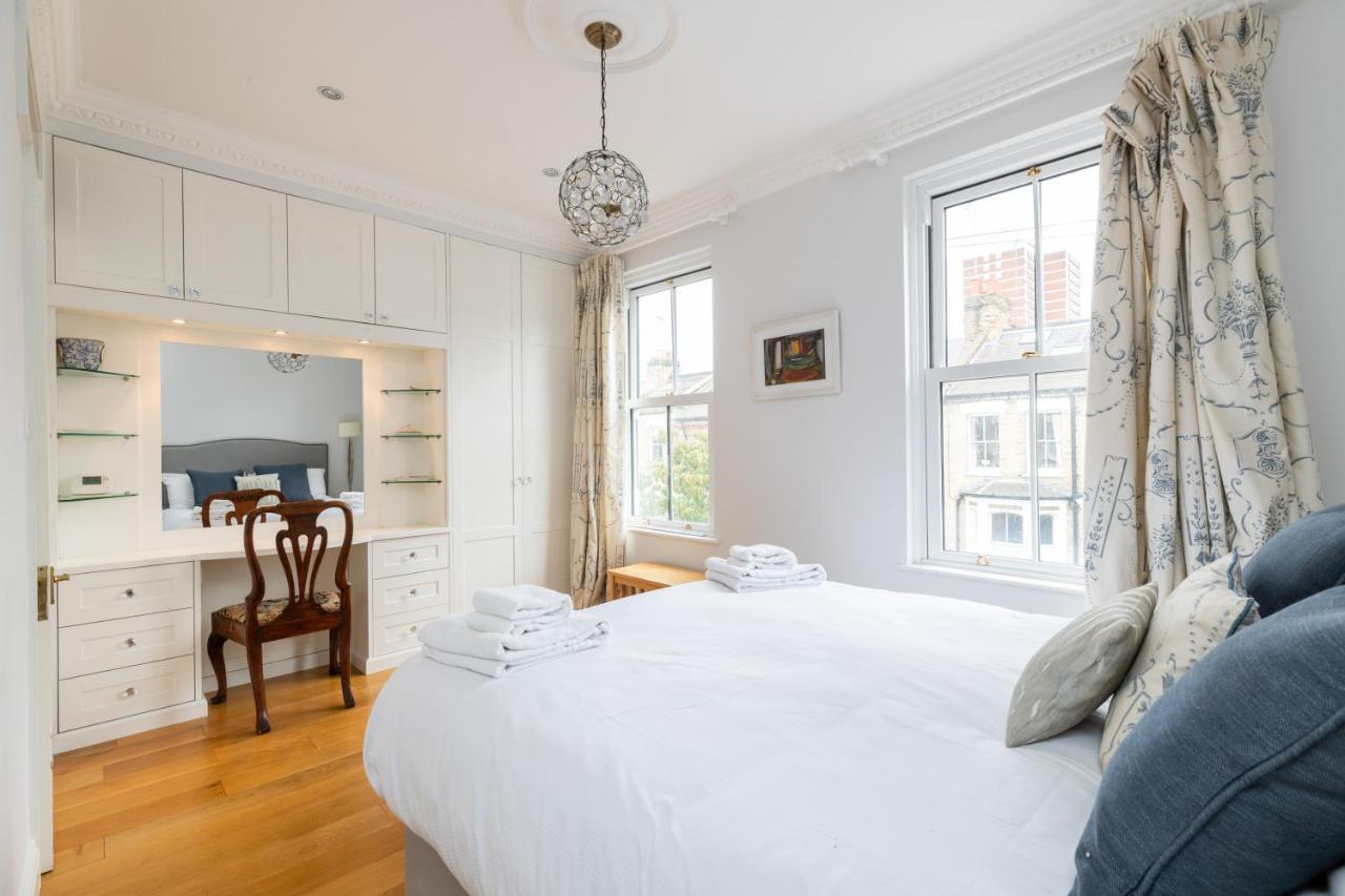 Joivy Stunning 3 Bed, 2 Bath House With Garden And Rooftop Terrace Lägenhet London Exteriör bild