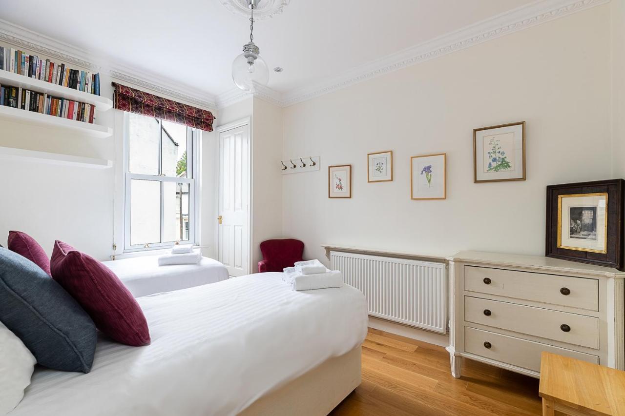 Joivy Stunning 3 Bed, 2 Bath House With Garden And Rooftop Terrace Lägenhet London Exteriör bild
